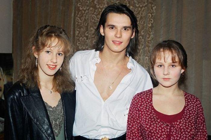 Как одевались российские звезды в 1990-е | 17