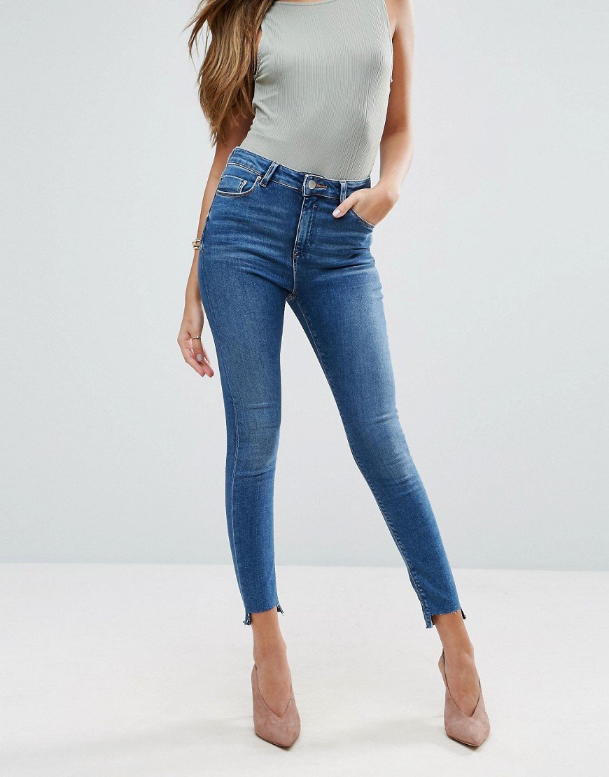Модные женские джинсы сезона 2018 | 22