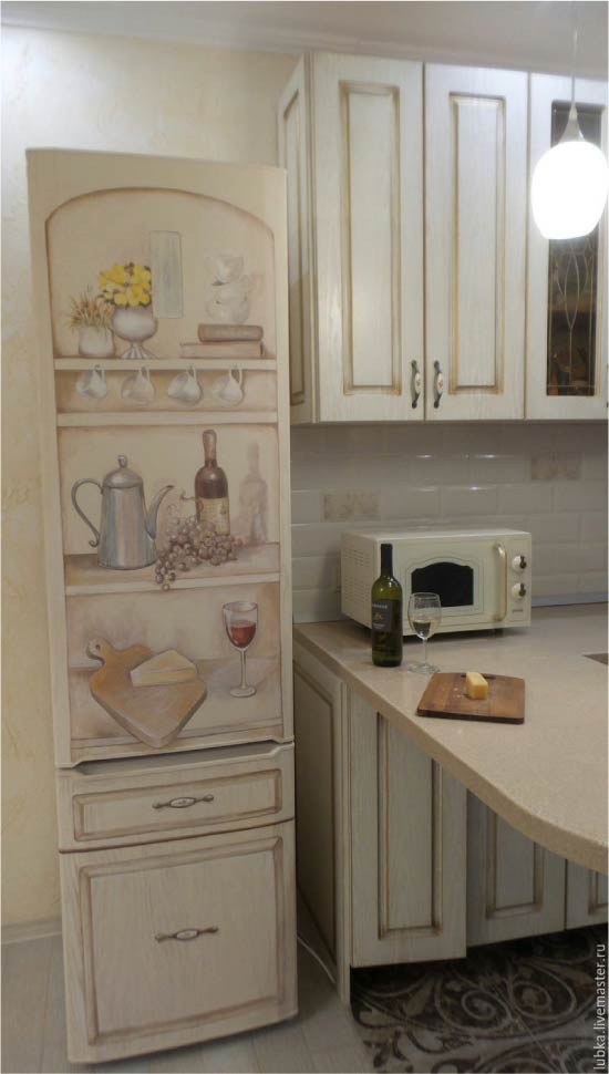 Новый дизайн старого холодильника: 7 способов создать стильный интерьер | 18