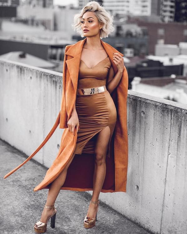 Весна 2019: модные женские пальто | 24