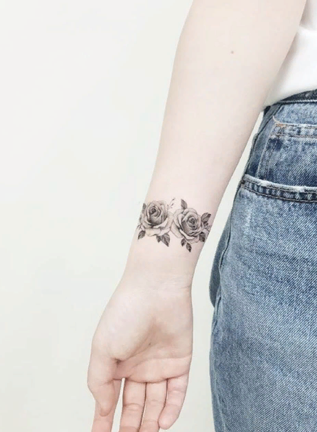 Татуировка-браслет — новый модный тренд, который заменит вам любимый аксессуар | 16