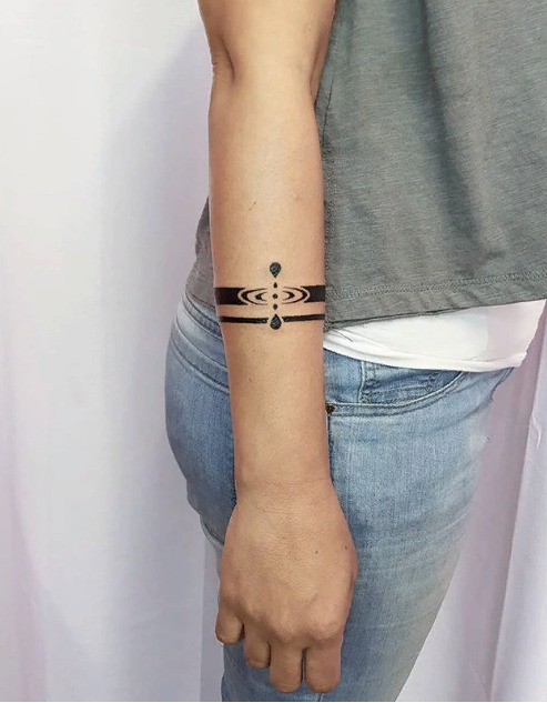 Татуировка-браслет — новый модный тренд, который заменит вам любимый аксессуар | 18